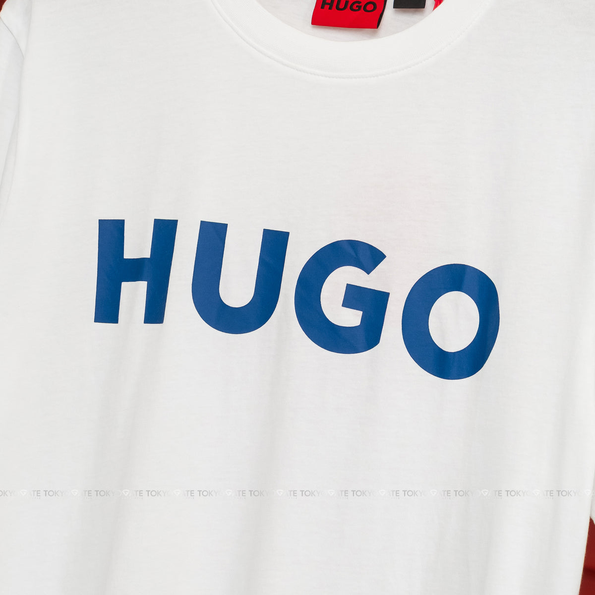 Áo phông Hugo Boss 50467556 Dulivio Open White Regular Fit