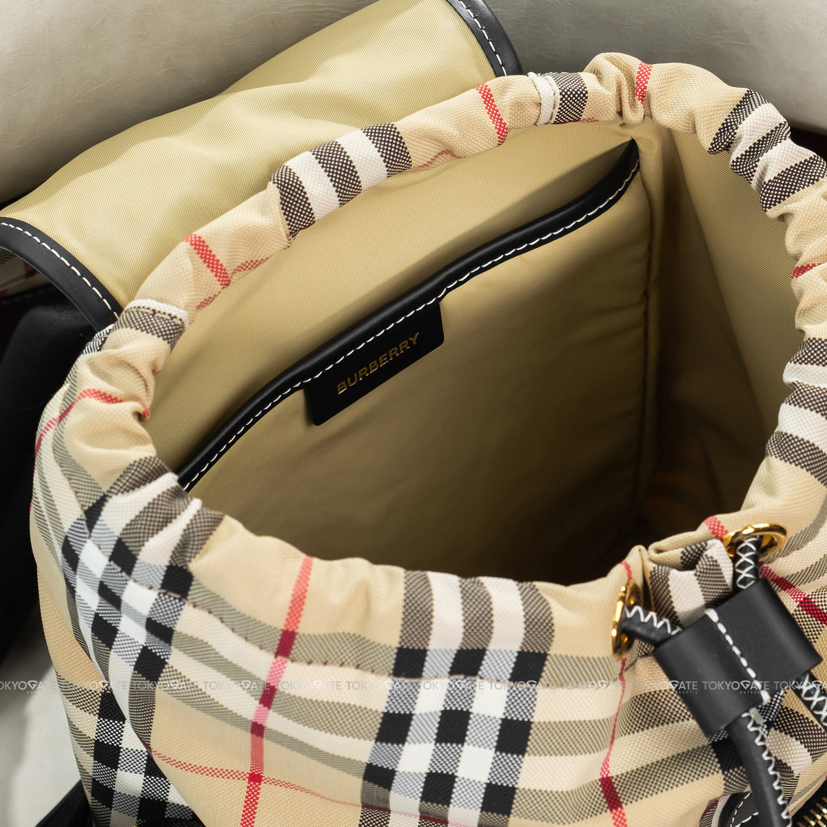 Balo nữ Burberry MN Enfield Hod 81315671 Archive Beige