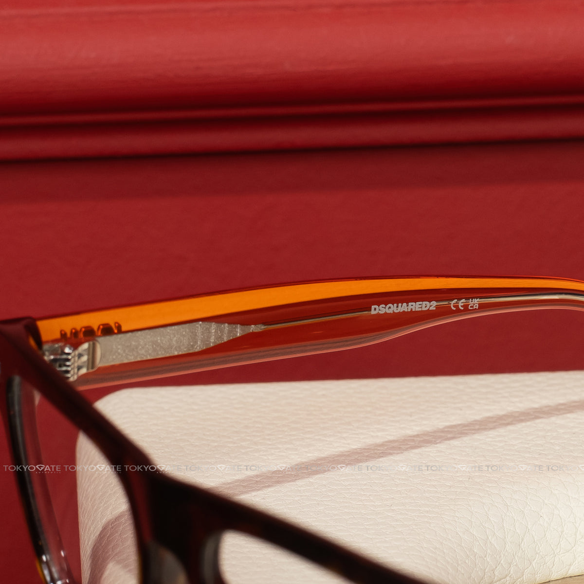 Kính Dsquared2 ICON0018-L9G-52 Square Amber Opticals