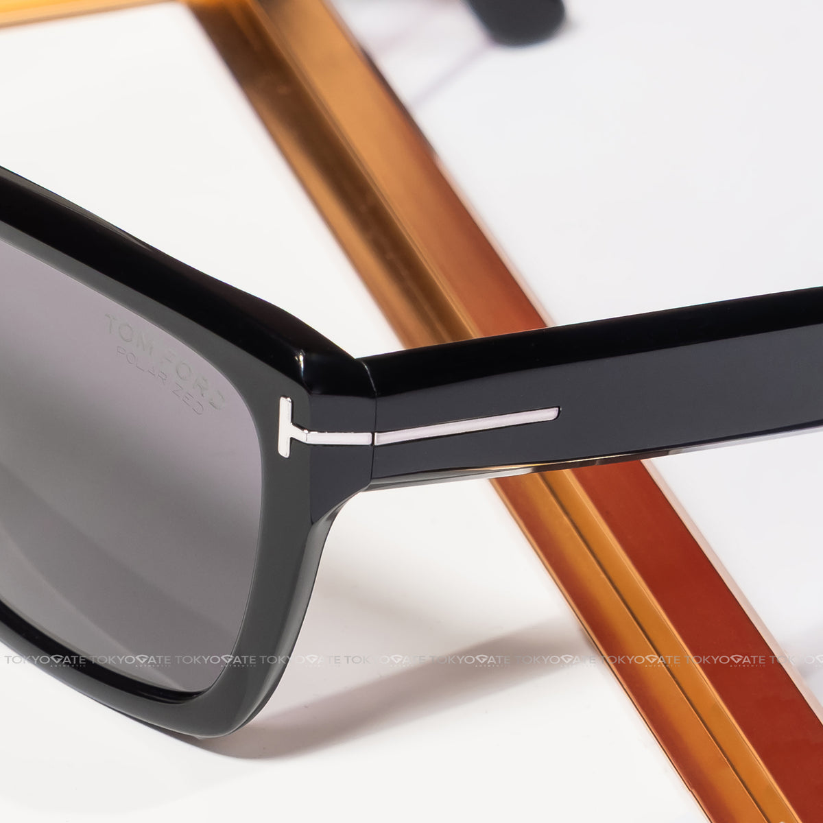 Kính Tom Ford FT1077 Alberto Sunglasses