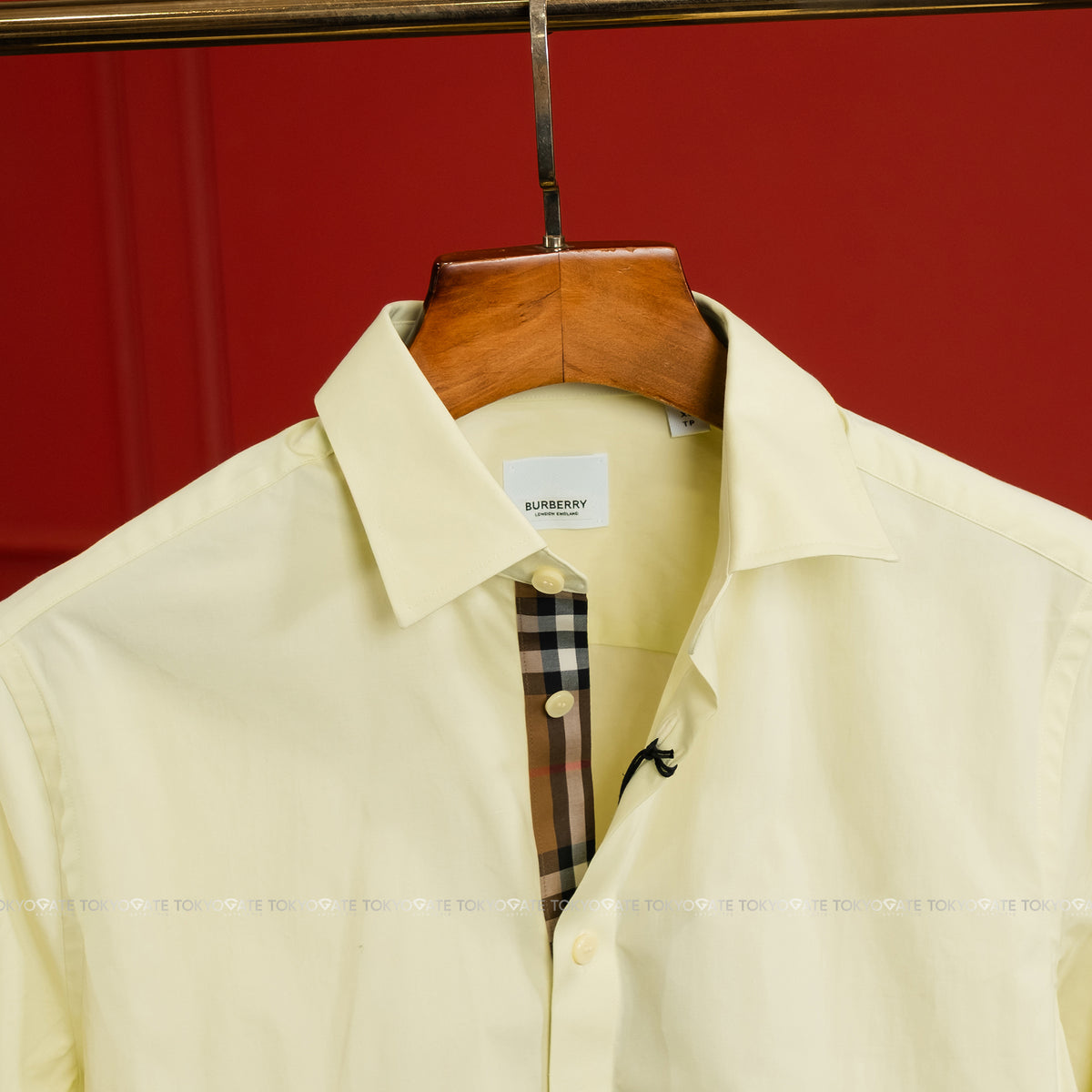 Áo sơ mi Burberry 8104368 Shefford Frosted Lemon Slim Fit