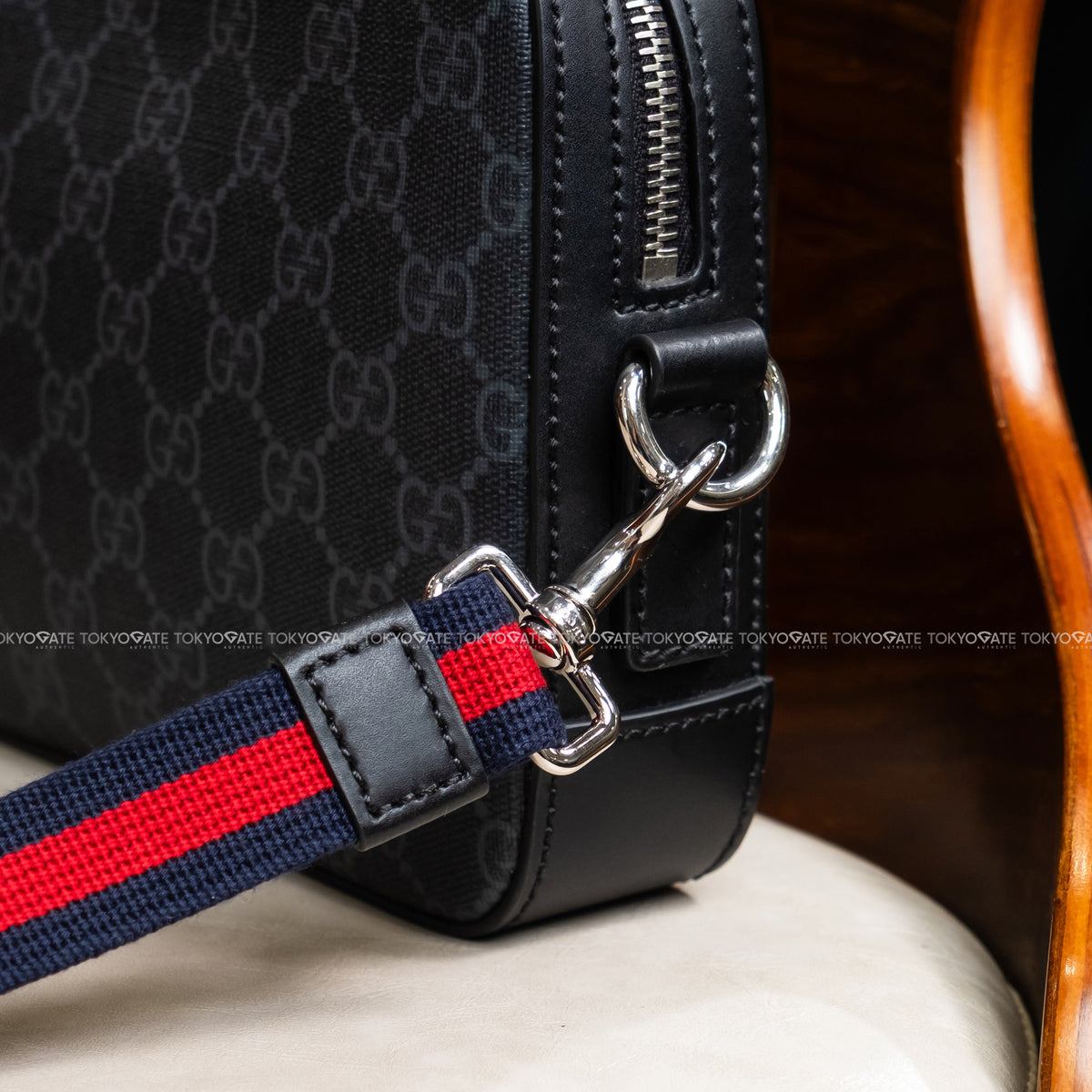 Clutch Gucci 495562 K5RLN 1095 GG Black Pouch Black Grey