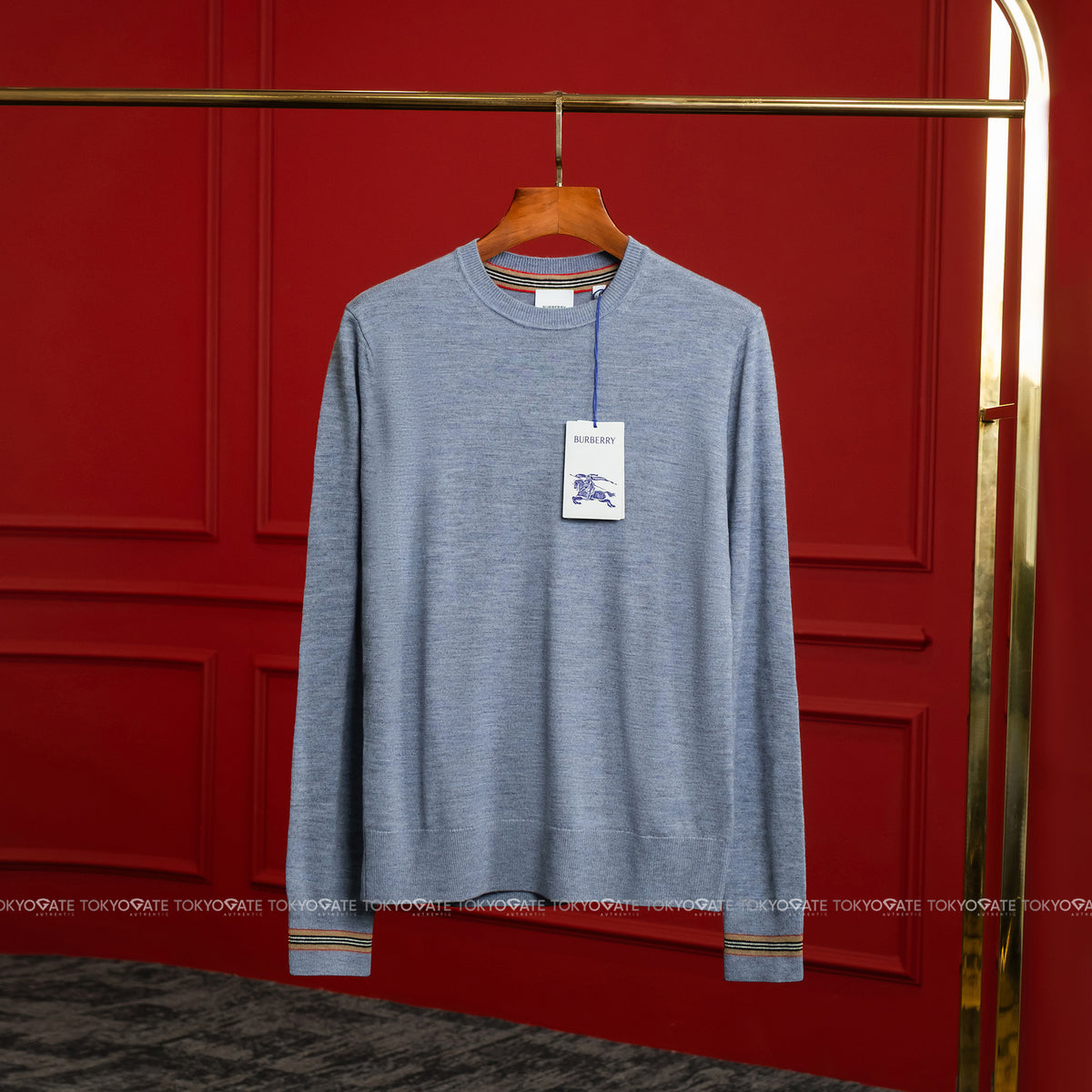 Áo len Burberry 8111781 Paradise Icon Stripe Fine Wool Knit Mid Blue Melange