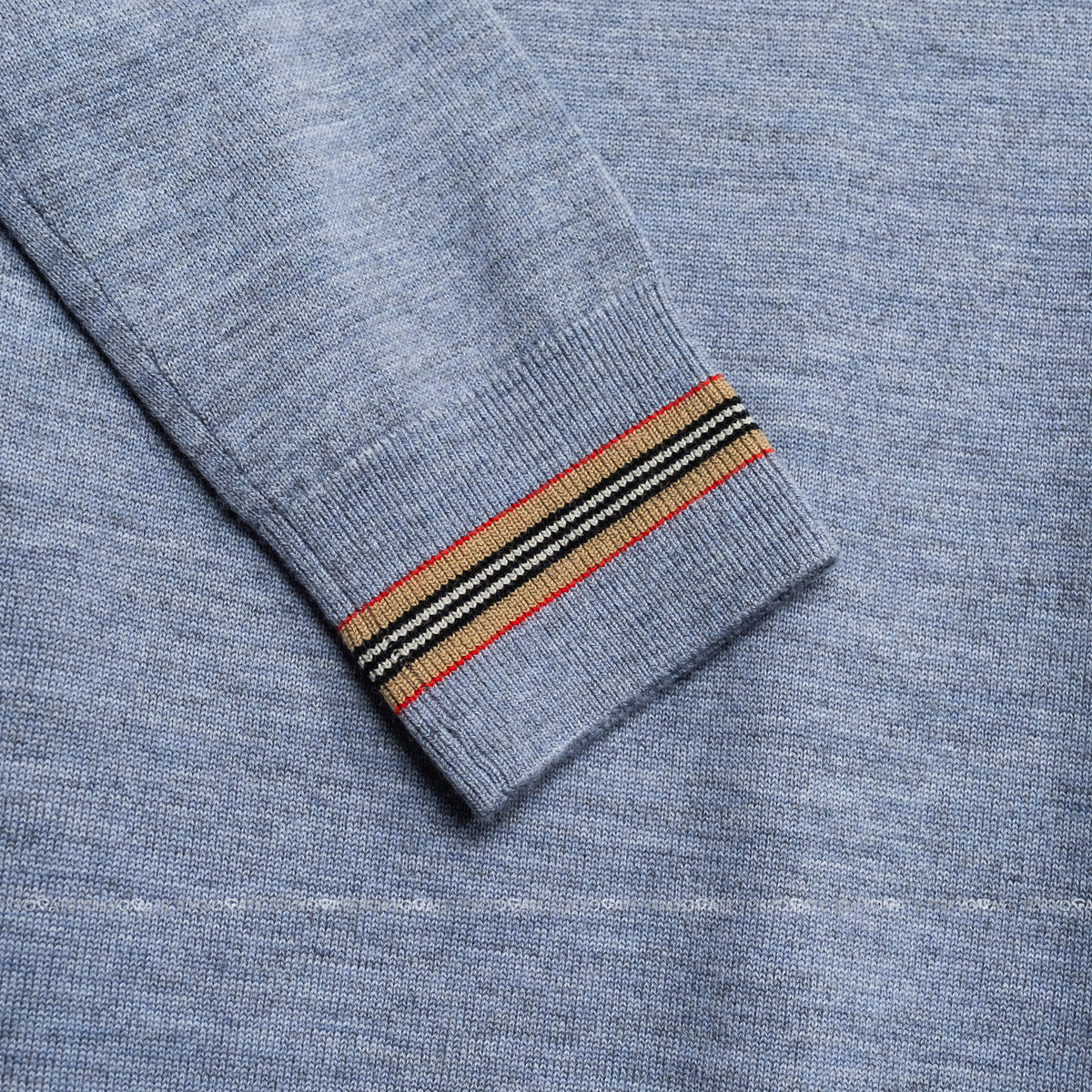 Áo len Burberry 8111781 Paradise Icon Stripe Fine Wool Knit Mid Blue Melange