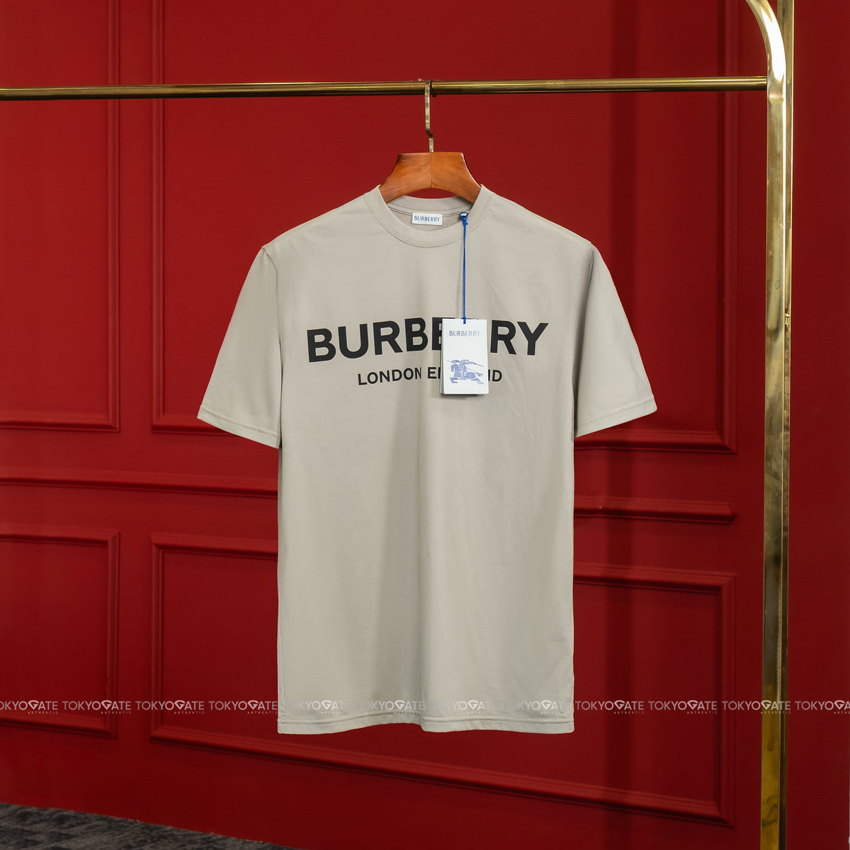 Áo phông Burberry 8104229 Ellison Logo Print T-Shirt Lichen Regular Fit