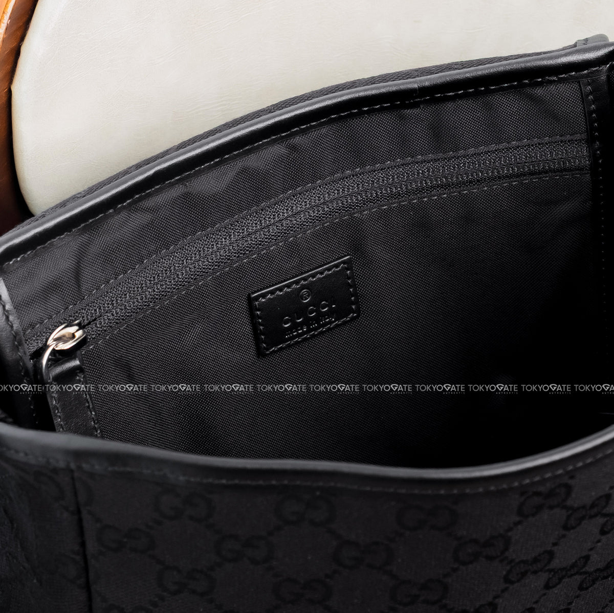 Túi Gucci 854745 FAE8V 1000 Aviator GG Canvas Messenger Bag Black