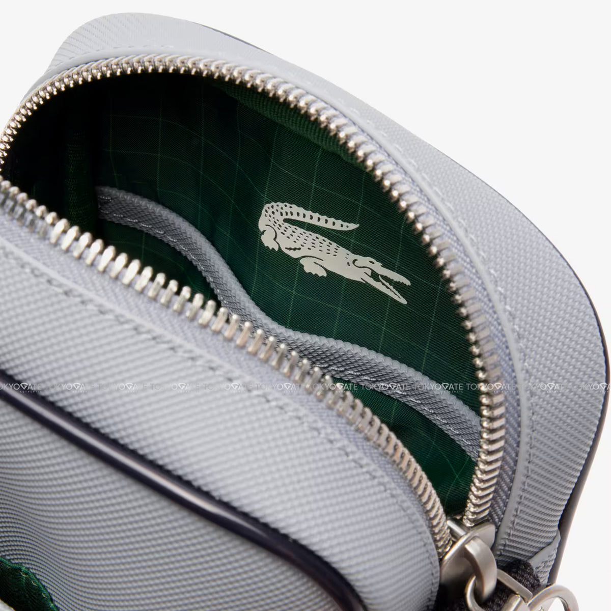 Túi Lacoste NU4964UO Q52 Club 1930 Petit Piqué Effect Vertical Satchel Black